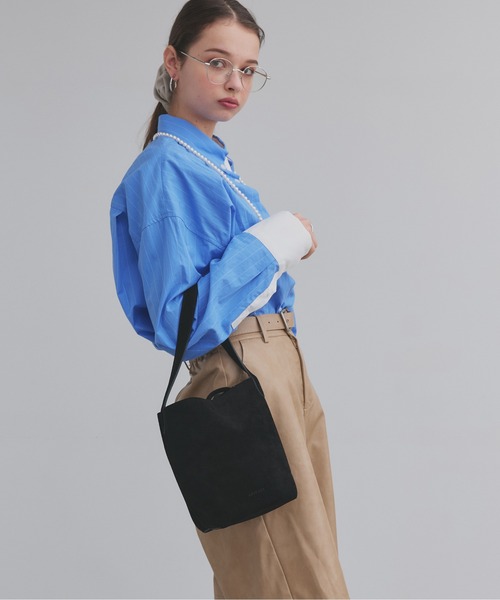 antic rag（アンティックラグ）の「Le Junev mini ルジュヌーヴ ミニ（ハンドバッグ・レディース・レッド/ブラウン/ブルー/ブラック・FREE）」の15枚目の写真