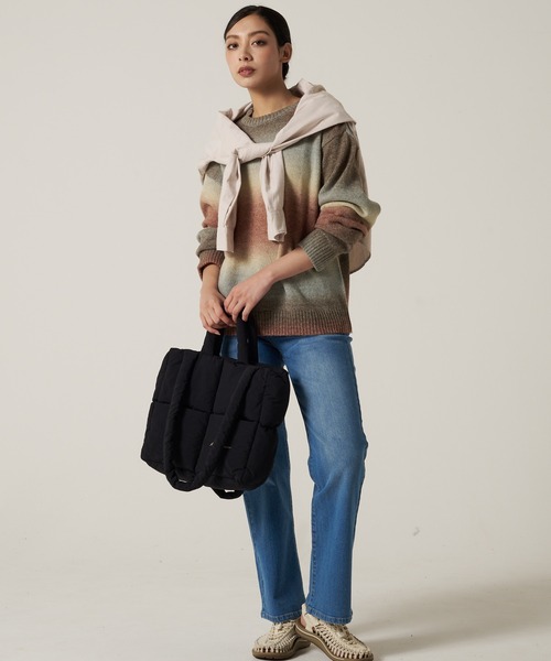 Eddie Bauer（エディーバウアー）の「オンブレ ニットセーター（ニット/セーター・レディース・ブルー系/レッド系/オレンジ系・M/L/XL/S）」の8枚目の写真