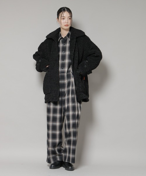 UNIVERSAL OVERALL(ユニバーサルオーバーオール)の「UNIVERSAL OVERALL/BOA HALF COAT(ステンカラーコート・レディース・ブラック/ブラウン・FREE)」の16枚目の写真