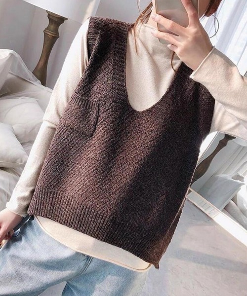 SEU（エスイーユー）の「ニットベスト レディース 重ね着 Vネック ゆったり 前後差 サイドスリット オフィスカジュアル きれいめカジュアル レディース韓国（ベスト・レディース・ブラウン/ネイビー/チャコール・フリー）」の3枚目の写真