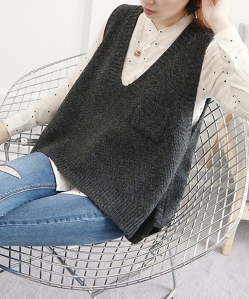 SEU（エスイーユー）の「ニットベスト レディース 重ね着 Vネック ゆったり 前後差 サイドスリット オフィスカジュアル きれいめカジュアル レディース韓国（ベスト・レディース・ブラウン/ネイビー/チャコール・フリー）」の6枚目の写真