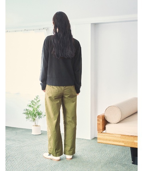 and myera（アンド マイラ）の「ａｎｄ　ｍｙｅｒａ　スナップカーディガン（カーディガン/ボレロ・レディース・アイボリー/ブラック・M/L/LL/S）」の5枚目の写真