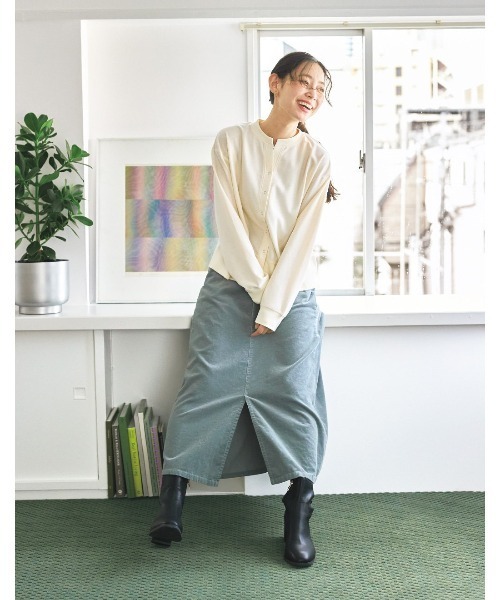 and myera（アンド マイラ）の「ａｎｄ　ｍｙｅｒａ　スナップカーディガン（カーディガン/ボレロ・レディース・アイボリー/ブラック・M/L/LL/S）」の6枚目の写真
