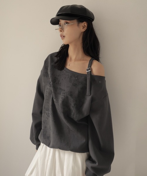 Ulysses(ユリシス)の「ロゴプリントワンショルダースウェット(スウェット・レディース・グレー/ダークグレー・F)」の2枚目の写真