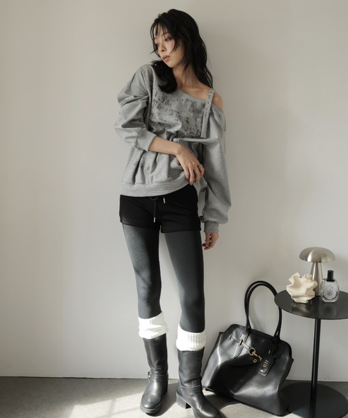 Ulysses(ユリシス)の「ロゴプリントワンショルダースウェット(スウェット・レディース・グレー/ダークグレー・F)」の9枚目の写真