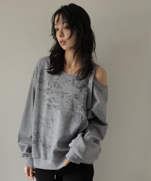Ulysses(ユリシス)の「ロゴプリントワンショルダースウェット(スウェット・レディース・グレー/ダークグレー・F)」の12枚目の写真