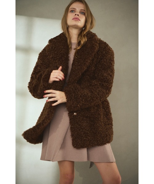 Estella.K(エステラケー)の「Gilda Belted Shearing Coat モンゴリアンエコファーコート(その他アウター・レディース・ベージュ/ブラウン・FREE)」の20枚目の写真