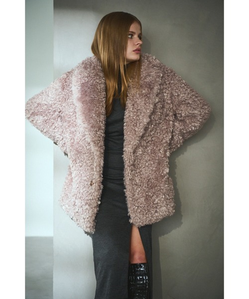 Estella.K(エステラケー)の「Gilda Belted Shearing Coat モンゴリアンエコファーコート(その他アウター・レディース・ベージュ/ブラウン・FREE)」の7枚目の写真