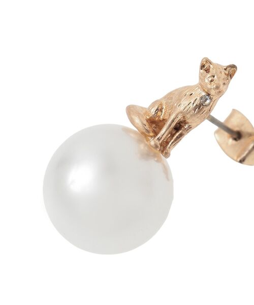 YECCA VECCA（イェッカヴェッカ）の「パールキャットピアス（ピアス（両耳用）・レディース・シルバー/ゴールド・FREE）」の8枚目の写真