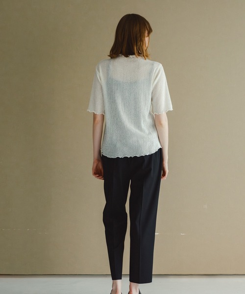 WHYTO.(ホワイト)の「「WHYTO. / ホワイト」センタープレストラウザー(その他パンツ・レディース・チャコールグレー/ライトベージュ/ブラック・40/38/36)」の6枚目の写真