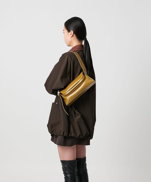 OSOI（オソイ）の「【別注】＜OSOI＞FOLDER BROT バッグ H（ショルダーバッグ・レディース・ワイン/オリーブ・FREE）」の5枚目の写真