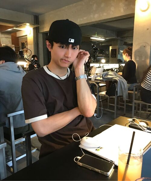 MUSINSA STANDARD（ムシンサスタンダード）の「リラックスドリンガーTシャツ[ブラウン]（Tシャツ/カットソー・メンズ・その他・MEDIUM/LARGE/X-LARGE/XX-LARGE/SMALL/XXX-LARGE）」の2枚目の写真