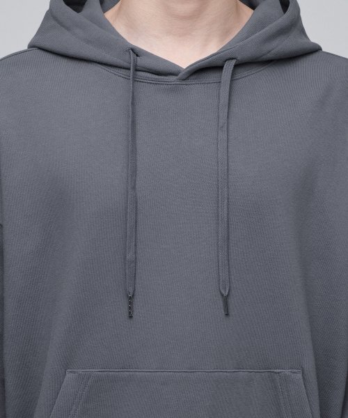 MUSINSA STANDARD（ムシンサスタンダード）の「エクストラオーバーサイズフードパーカースウェットシャツ[グレー]（パーカー・メンズ・その他・SMALL/MEDIUM/LARGE/X-LARGE/XX-LARGE）」の6枚目の写真