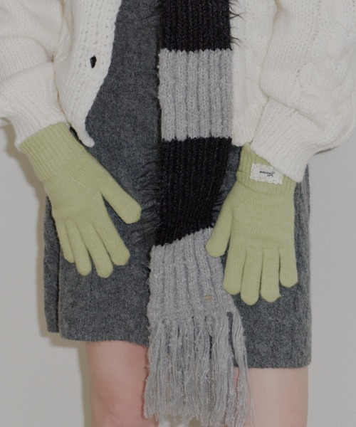 GIUNON（ジウノン）の「Smartphone touch rib gloves / スマートフォンタッチリブ手袋（手袋・レディース・アイボリー/グレー/グリーン/レッド・FREE）」の8枚目の写真