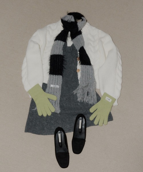 GIUNON（ジウノン）の「Smartphone touch rib gloves / スマートフォンタッチリブ手袋（手袋・レディース・アイボリー/グレー/グリーン/レッド・FREE）」の18枚目の写真