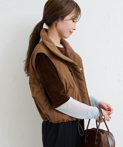 Kastane（カスタネ）の「【一部店舗限定/4色展開】B ナイロン中綿ベスト（ダウンベスト・レディース・アイボリー/カーキ/ブラック/ブラウン・FREE）」の21枚目の写真