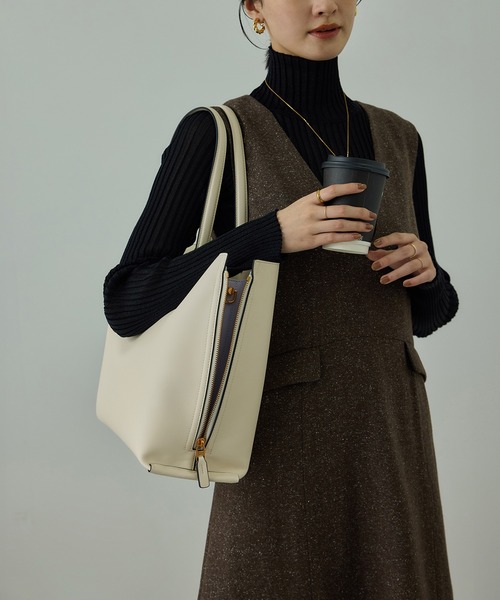 E'POR（エポール）の「【E'POR】Y BAG Wide【通勤】【A4対応】（トートバッグ・レディース・オフホワイト/キナリ・FREE）」の2枚目の写真