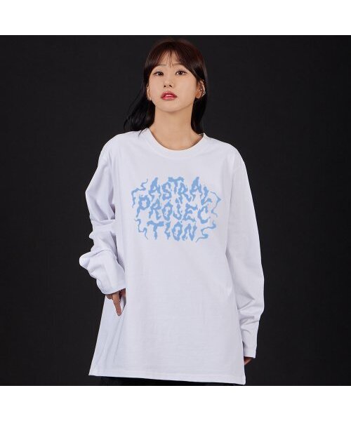 ASTRAL PROJECTION(アストラルプロジェクション)の「ヘイズレタリングオーバーサイズロングスリーブTシャツ_ホワイト(Tシャツ/カットソー・メンズ・その他・MEDIUM/LARGE/X-LARGE/XX-LARGE)」の3枚目の写真