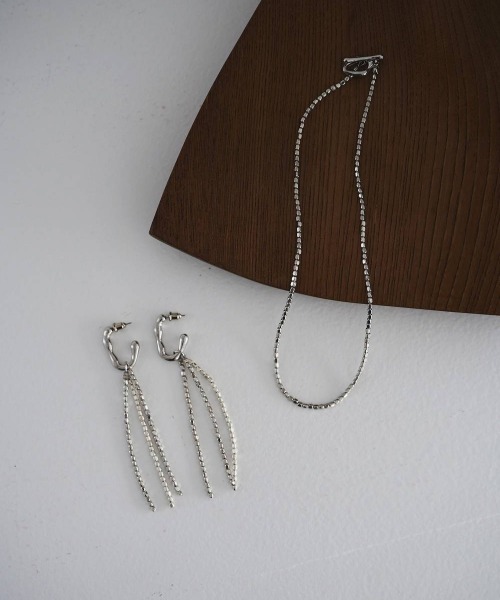 anuke(アンヌーク)の「anuke Cube Beads Necklace キューブビーズネックレス/62610905(ネックレス・レディース・シルバー・ONE SIZE)」の6枚目の写真