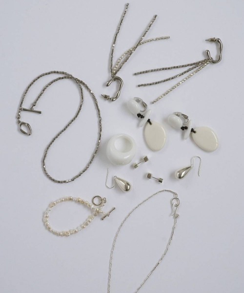 anuke(アンヌーク)の「anuke Cube Beads Necklace キューブビーズネックレス/62610905(ネックレス・レディース・シルバー・ONE SIZE)」の7枚目の写真