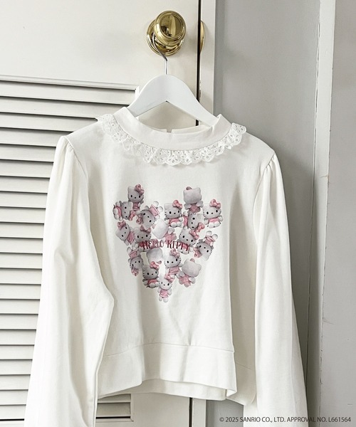 sanrio(サンリオ)の「ANGEL【HELLO KITTY】 HEART FRILL SWEAT(スウェット・レディース・グレー×サックスブルー/グレー×ピンク/オフホワイト/ブラック系・FREE)」の8枚目の写真