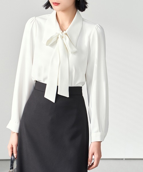 Flugge(フラッジー)の「ビッグリボンブラウス(シャツ/ブラウス・レディース・ブルー/ホワイト・MEDIUM/LARGE)」の6枚目の写真
