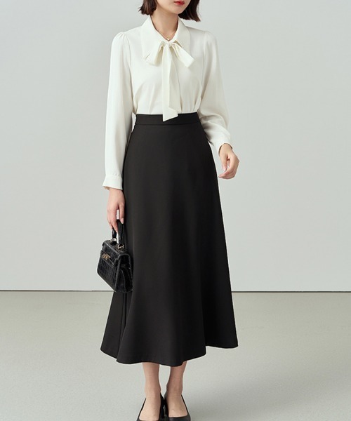 Flugge(フラッジー)の「ビッグリボンブラウス(シャツ/ブラウス・レディース・ブルー/ホワイト・MEDIUM/LARGE)」の9枚目の写真