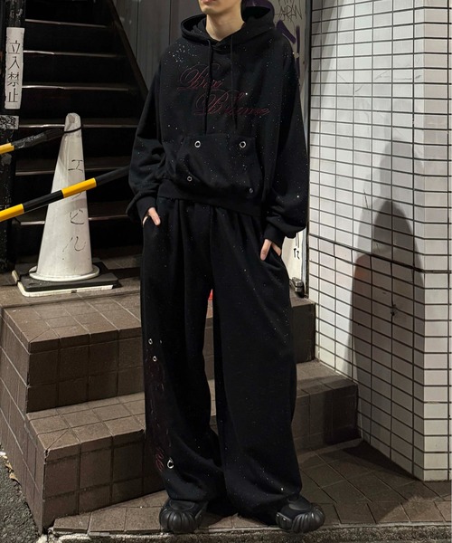 sedacle(セダクル)の「グリッターアイレットパーカー(パーカー・メンズ・オフホワイト/ブラック/ブラウン/ボルドー・SMALL/MEDIUM/LARGE)」の8枚目の写真