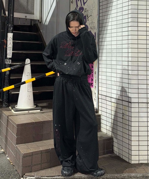 sedacle(セダクル)の「グリッターアイレットパーカー(パーカー・メンズ・オフホワイト/ブラック/ブラウン/ボルドー・SMALL/MEDIUM/LARGE)」の11枚目の写真