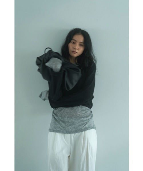 marjour(マージュール)の「MINIMAL LEATHER TOTE BAG(トートバッグ・レディース・ブラック/ブラウン/ベージュ・FREE)」の8枚目の写真