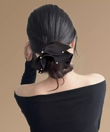 PIN（ピン）の「パール付き サテンリボンシュシュ（シュシュ）」