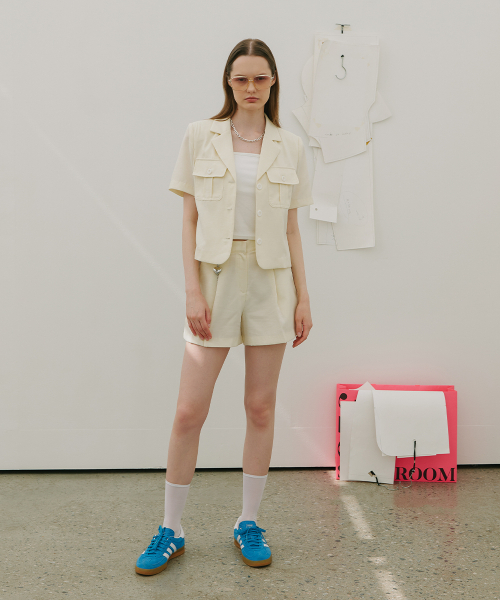 320SHOWROOM(320ショールーム)の「Utility Half Pintuck Shorts Cream(その他パンツ・レディース・その他・SMALL/MEDIUM)」の3枚目の写真