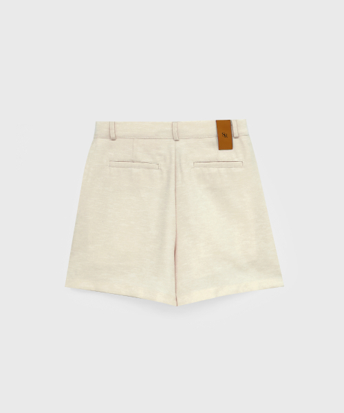 320SHOWROOM(320ショールーム)の「Utility Half Pintuck Shorts Cream(その他パンツ・レディース・その他・SMALL/MEDIUM)」の5枚目の写真