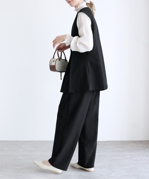 reca（レカ）の「Vネック金ボタンベスト（スーツベスト・レディース・グレー/ブラック/ネイビー・S/LL/L/M）」の6枚目の写真