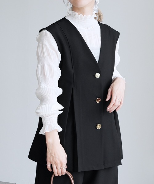 reca（レカ）の「Vネック金ボタンベスト（スーツベスト・レディース・グレー/ブラック/ネイビー・S/LL/L/M）」の7枚目の写真