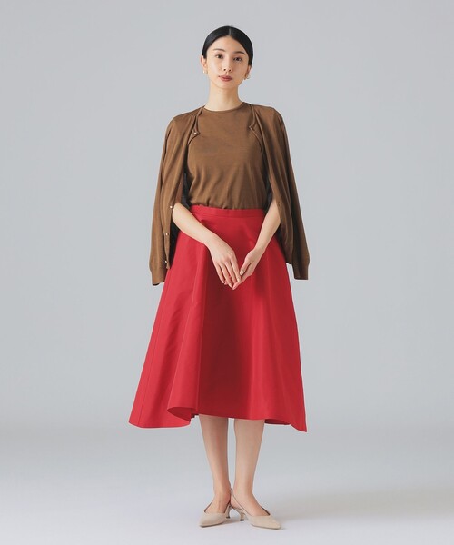 EFFE BEAMS（エッフェビームス）の「タフタ スカート（スカート・レディース・レッド/ネイビー・36/38）」の4枚目の写真