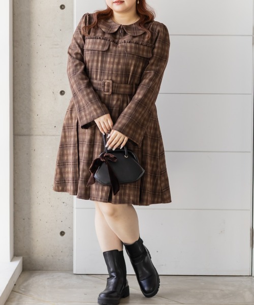 CLETTE(クレット)の「CLETTEオリジナルベルト付きボックスタックチェックミニワンピース(ワンピース・レディース・ネイビー/ブラック/ブラウン・3L/LL/4L)」の21枚目の写真