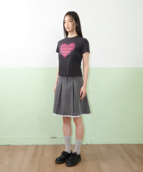 AMESWORLDWIDE(アメスワールドワイド)の「LOVE TEE CHARCOAL(Tシャツ/カットソー・レディース・その他・FREE)」の3枚目の写真