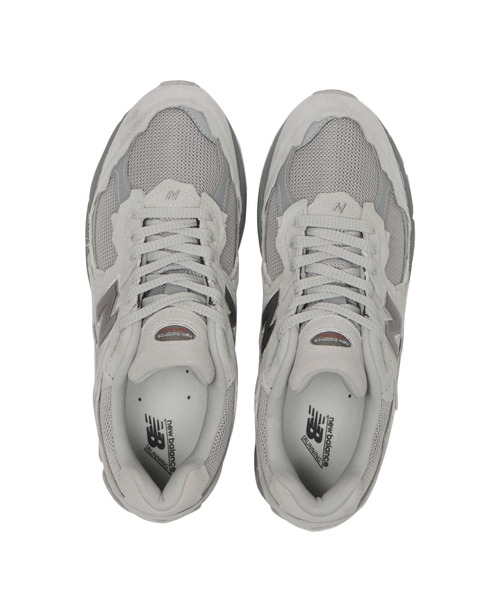 NEW BALANCE(ニューバランス)の「2002 U200227R(スニーカー・メンズ・グレー・28.0cm/27.5cm/27.0cm/26.5cm/26.0cm/25.5cm/25.0cm/24.5cm/24.0cm/23.5cm/23.0cm/22.5cm/30.0cm/29.0cm/28.5cm/29.5cm)」の5枚目の写真