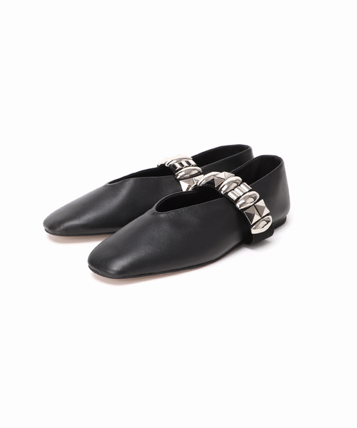 GRISE（グリーズ）の「《追加2》GRISEレザーEDGEスタッズベルトメリージェーン（その他シューズ・レディース・ブラック・23.5cm/23cm/22.5cm/22cm/25cm/24.5cm/24cm）」の2枚目の写真