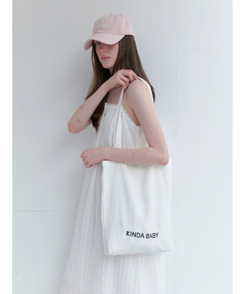 KINDABABY(カインダベイビー)の「kinda day bag - off white(エコバッグ/サブバッグ・レディース・オフホワイト・FREE)」の5枚目の写真