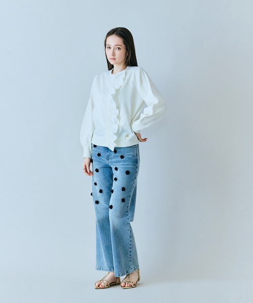 Audie a Muses(オーディアミューズ)の「ビジュー付きブーツカットデニム(デニムパンツ・レディース・ネイビー・36/38/40/42)」の21枚目の写真