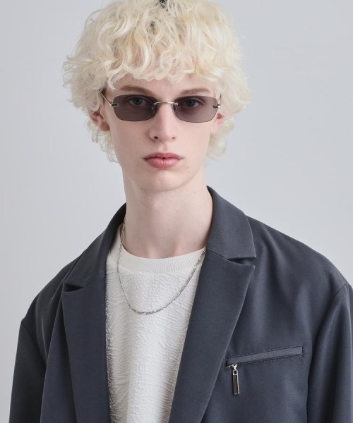 tk.TAKEO KIKUCHI（ティーケータケオキクチ）の「【全7色】メタルフレームグラス（サングラス・メンズ・クリア/その他2/ブラック系/ダークグレー/ダークブラウン系/グレー系その他2・00）」の4枚目の写真