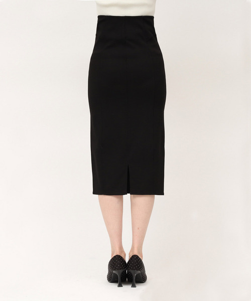 ROYAL PARTY(ロイヤルパーティー)の「ガムストレッチタイトスカート’26s(スカート・レディース・ブラック/ベージュ・MEDIUM/SMALL)」の9枚目の写真