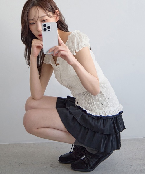 CHAN ME（チャンミ）の「2wayアイレットレースブラウス（シャツ/ブラウス・レディース・ホワイト/ブラック・X-LARGE/LARGE/MEDIUM）」の21枚目の写真