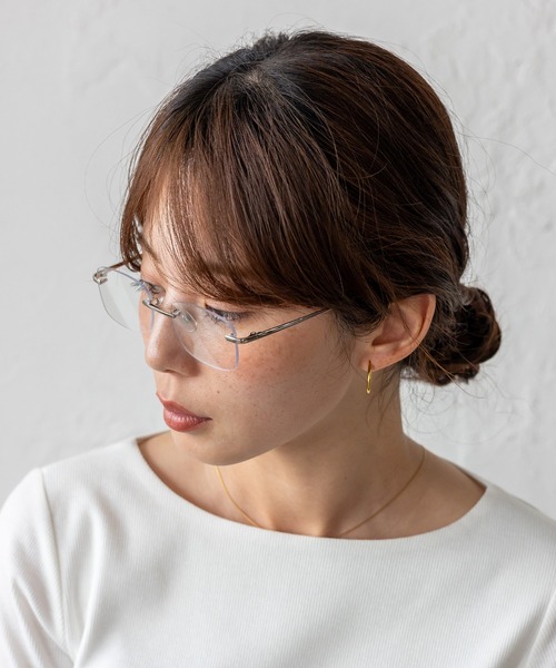 VitaFelice（ヴィータフェリーチェ）の「スリムフレーム UVカットサングラス リムレスメガネ 眼鏡 リムレスサングラス（サングラス・レディース・ライトグレー系1/ブラウン系/シルバー系1/シャンパン/ゴールド系2/ライトグレー系2/シルバー系2/ゴールド系1・FREE）」の17枚目の写真