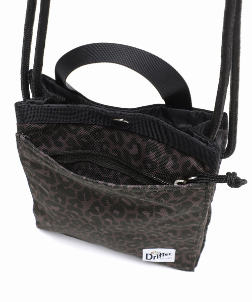 Drifter(ドリフター)の「別注【Drifter】 EASY STRING POUCH:ショルダーバッグ(ショルダーバッグ・レディース・ブラック系その他・FREE)」の9枚目の写真