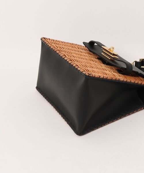The Bagmati(ザバグマティ)の「【The Bagmati/ザバグマティ】かごバッグ ショルダーバッグ(かごバッグ・レディース・ベージュ×ブラック・FREE)」の3枚目の写真