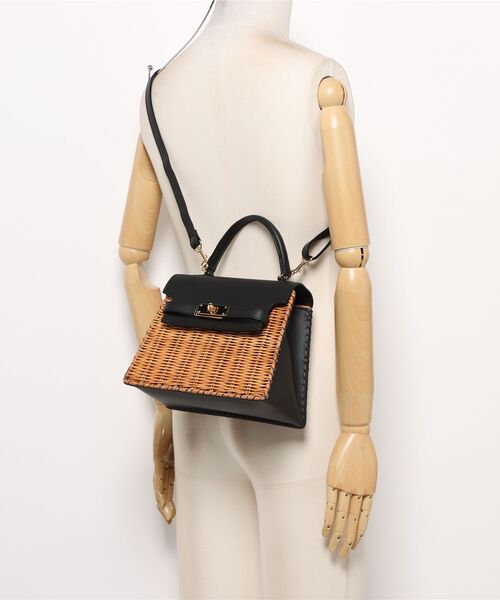 The Bagmati(ザバグマティ)の「【The Bagmati/ザバグマティ】かごバッグ ショルダーバッグ(かごバッグ・レディース・ベージュ×ブラック・FREE)」の5枚目の写真