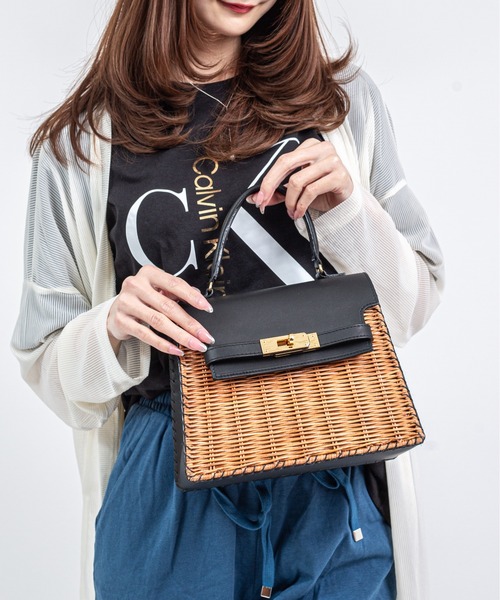 The Bagmati(ザバグマティ)の「【The Bagmati/ザバグマティ】かごバッグ ショルダーバッグ(かごバッグ・レディース・ベージュ×ブラック・FREE)」の13枚目の写真